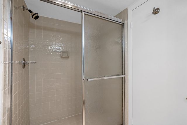 2814 N 46th Avenue H475, Hollywood, FL 33021