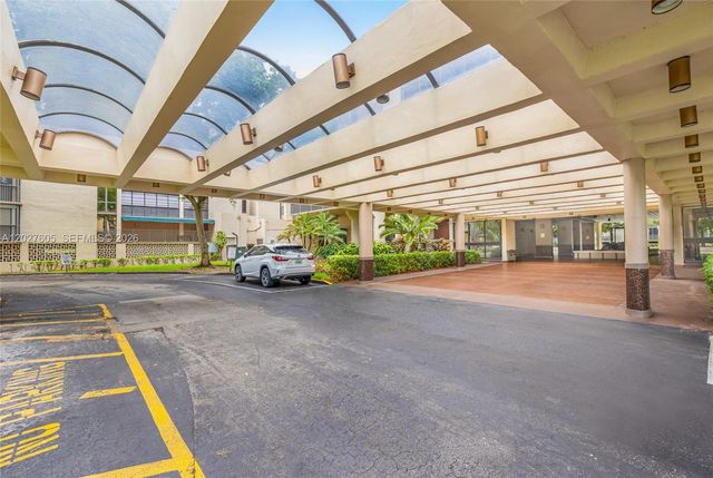 2814 N 46th Avenue H475, Hollywood, FL 33021