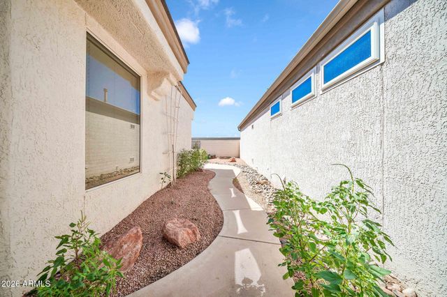21744 N VERDE RIDGE Drive, Sun City West, AZ 85375