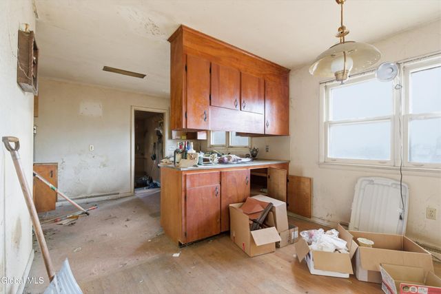 17 Crommelin Drive, Saratoga Springs, NY 12866