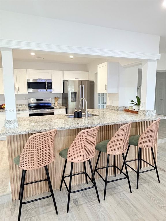 3430 NW 21st Ave 3430, Oakland Park, FL 33309