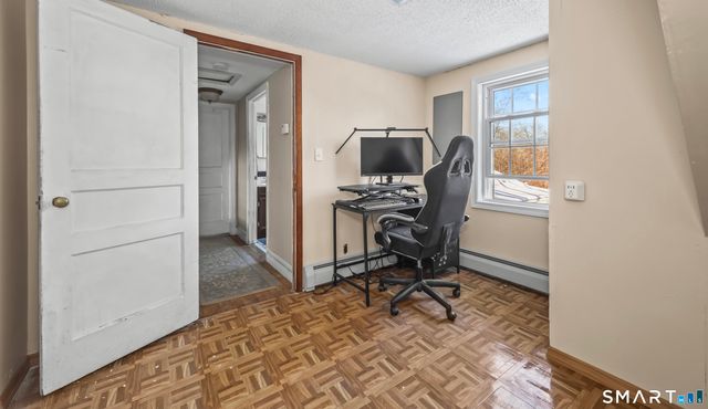 790 Wintergreen Avenue, Hamden, CT 06514