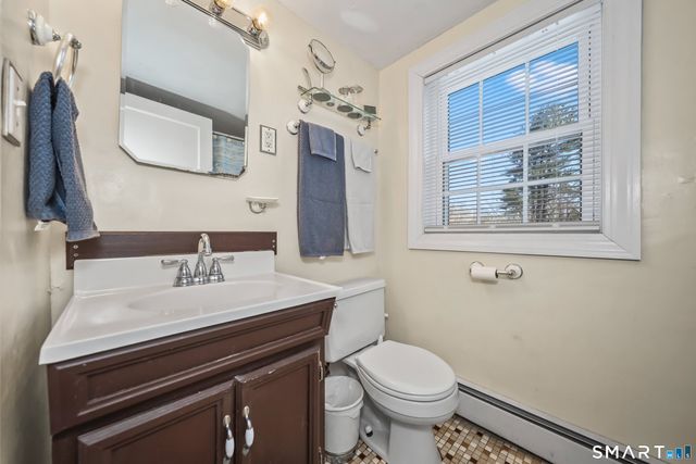 790 Wintergreen Avenue, Hamden, CT 06514