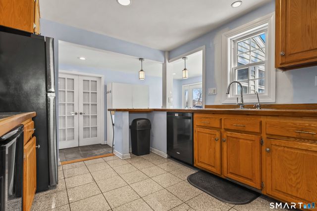 790 Wintergreen Avenue, Hamden, CT 06514