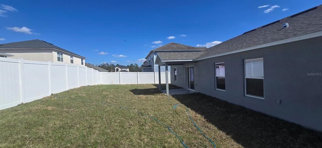 Image 12 of property listing at 184 ATHABASCA DRIVE, Poinciana, FL 34759