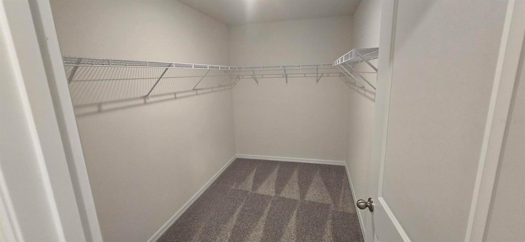 Image 9 of property listing at 184 ATHABASCA DRIVE, Poinciana, FL 34759