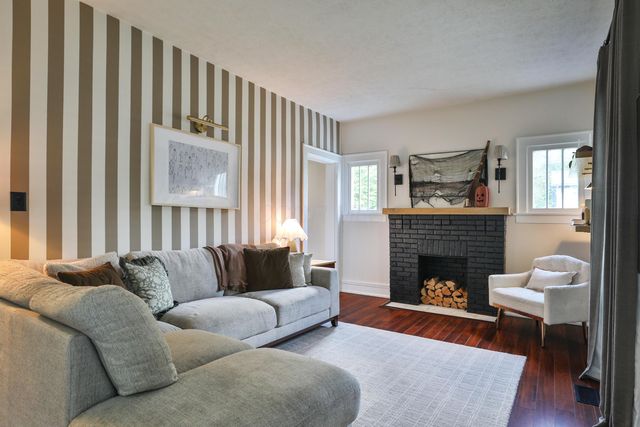 180 Tibet Road, Columbus, OH 43202