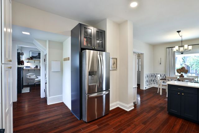 180 Tibet Road, Columbus, OH 43202