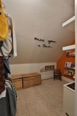 180 Tibet Road, Columbus, OH 43202