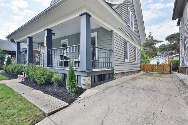 180 Tibet Road, Columbus, OH 43202