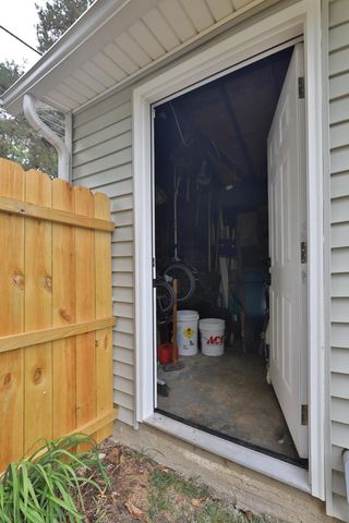 180 Tibet Road, Columbus, OH 43202