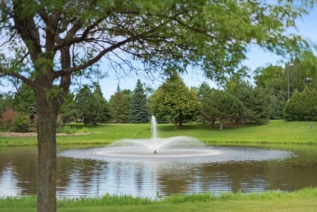 4520 Rosewood Lane N, Plymouth, MN 55442