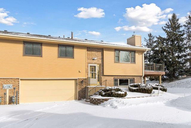 4520 Rosewood Lane N, Plymouth, MN 55442