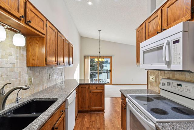 4520 Rosewood Lane N, Plymouth, MN 55442