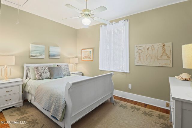 502 Jeff Davis Avenue, Waveland, MS 39576