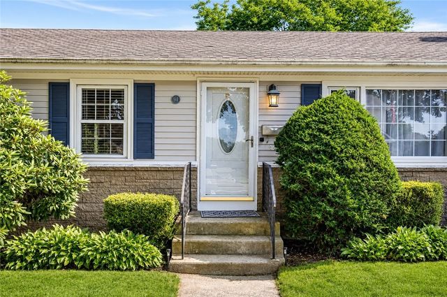 94 Wampanoag Trail, East Providence, RI 02915