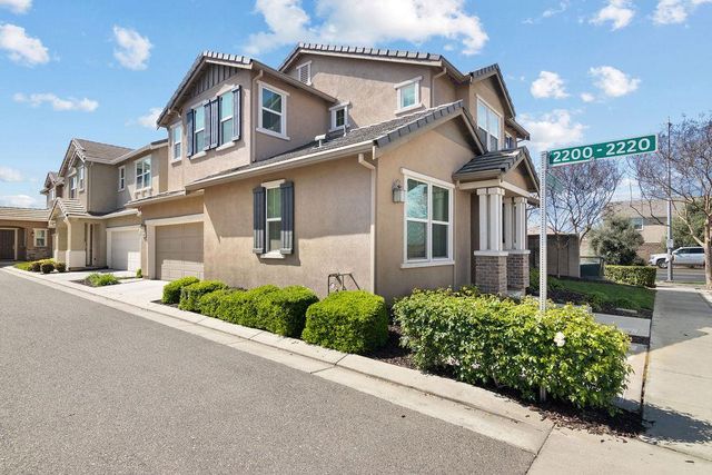 2200 Gallery Dr, Riverbank, CA 95367