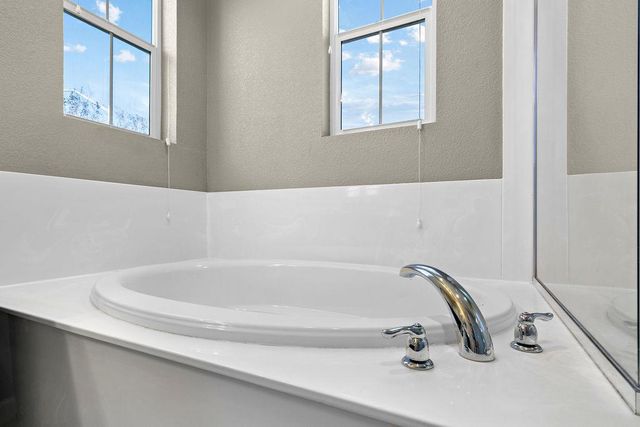 2200 Gallery Dr, Riverbank, CA 95367