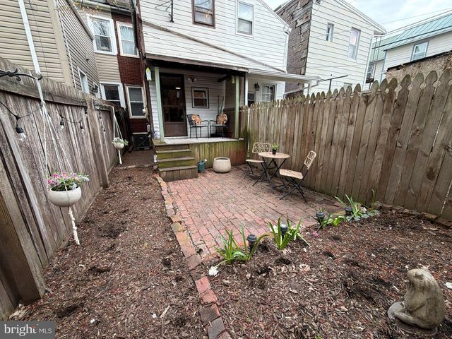 1322 PENN ST, Harrisburg, PA 17102