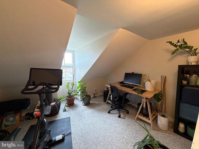 1322 PENN ST, Harrisburg, PA 17102