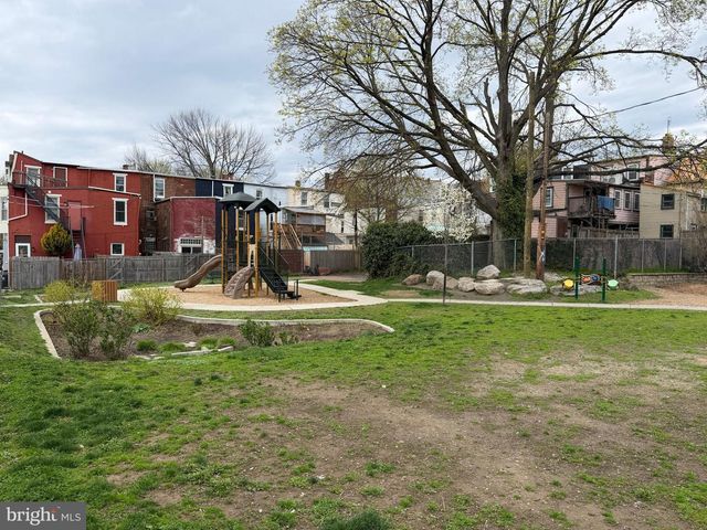 1322 PENN ST, Harrisburg, PA 17102