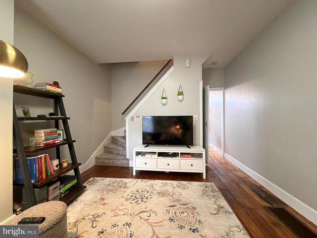 1322 PENN ST, Harrisburg, PA 17102