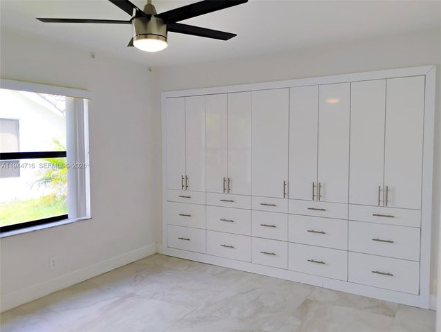 9654 Sun Pointe Dr, Boynton Beach, FL 33437