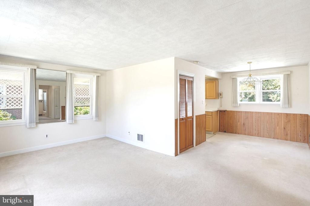 15 GARDEN LN, NEW CASTLE, DE 19720 — photo 3