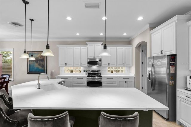 3514 GRANADA, Tampa, FL 33629