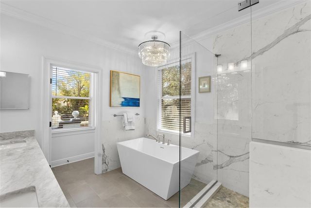 3514 GRANADA, Tampa, FL 33629