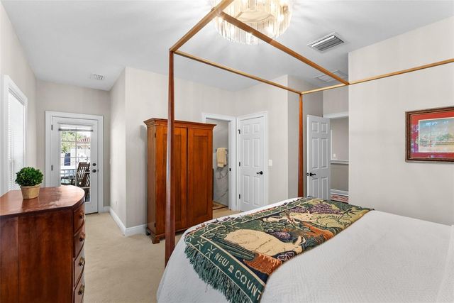 3514 GRANADA, Tampa, FL 33629