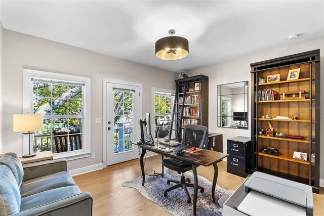 3514 GRANADA, Tampa, FL 33629