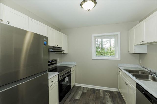 166 Anderson Avenue NW B18, Atlanta, GA 30314