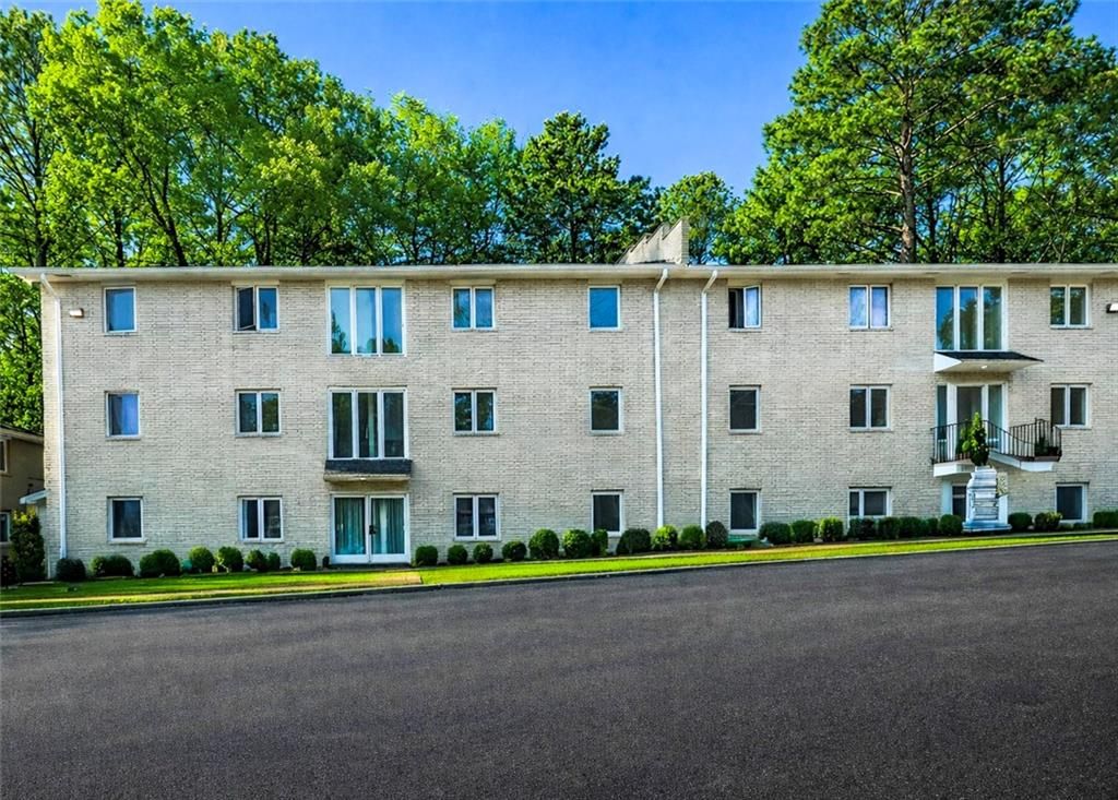 166 Anderson Avenue NW B18, Atlanta, GA 30314