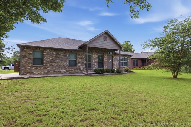 323 N Fairland Avenue, Coweta, OK 74429