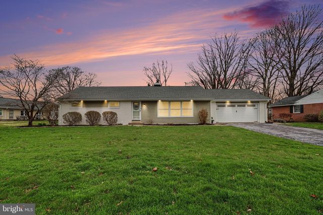 247 FROELICH AVE, Mountville, PA 17554