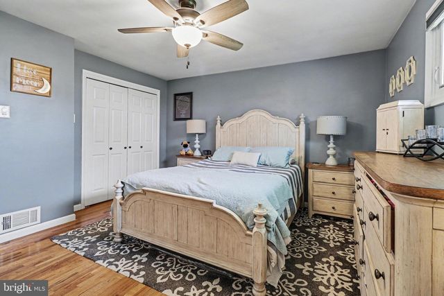 247 FROELICH AVE, Mountville, PA 17554