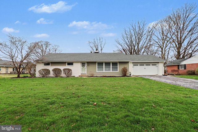 247 FROELICH AVE, Mountville, PA 17554