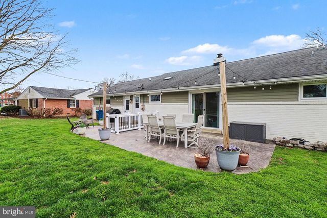 247 FROELICH AVE, Mountville, PA 17554