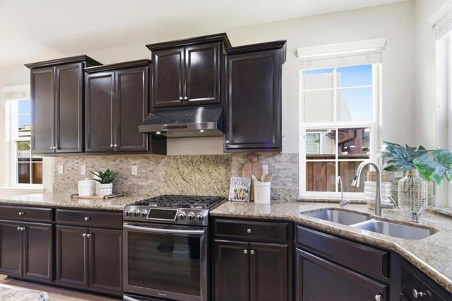 18971 Chicory Lane, Morgan Hill, CA 95037