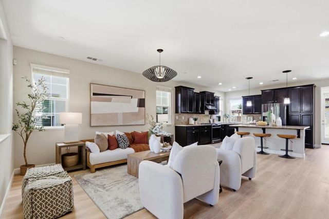 18971 Chicory Lane, Morgan Hill, CA 95037