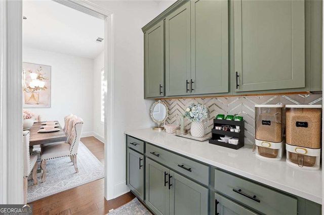 5043 Baywood Lane, Woodstock, GA 30188