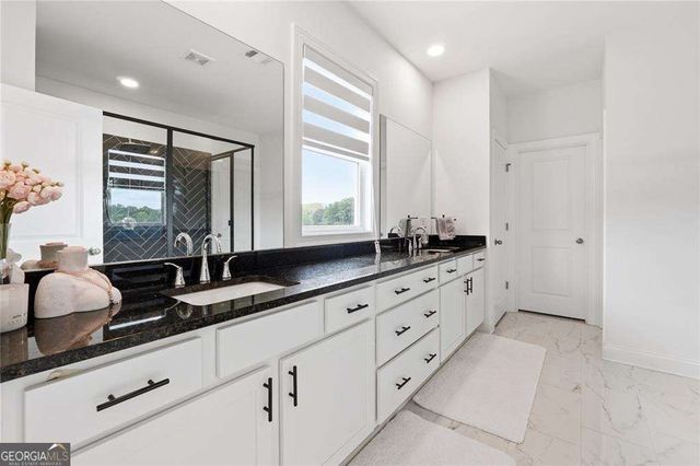 5043 Baywood Lane, Woodstock, GA 30188