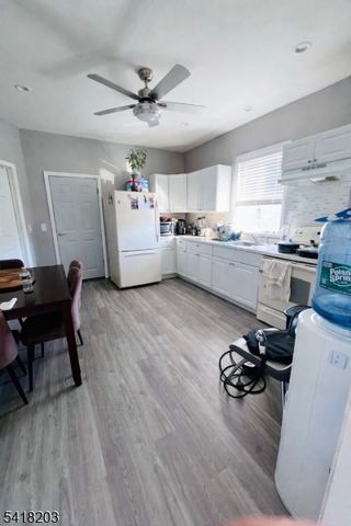 546 S Broad St, Elizabeth City, NJ 07202