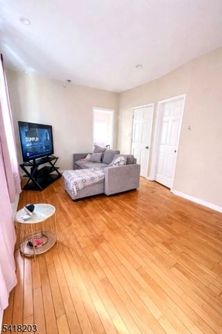 546 S Broad St, Elizabeth City, NJ 07202