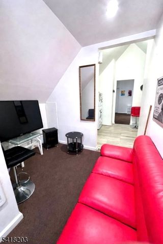 546 S Broad St, Elizabeth City, NJ 07202