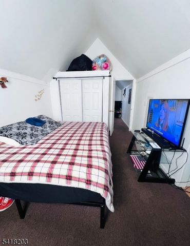 546 S Broad St, Elizabeth City, NJ 07202