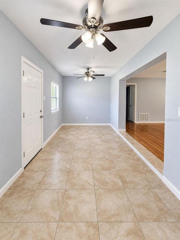 Image 15 of property listing at 3509 ARCH STREET, Orlando, FL 32808