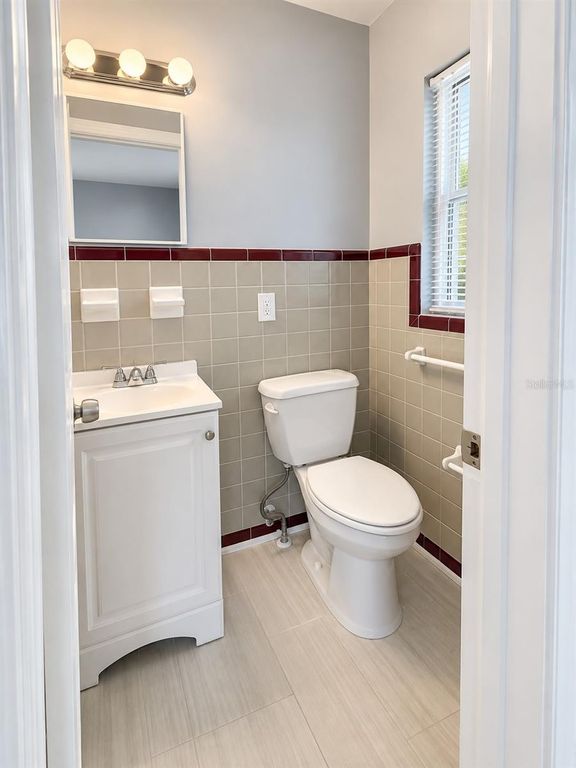 Image 19 of property listing at 3509 ARCH STREET, Orlando, FL 32808