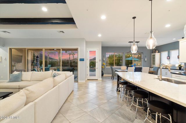 12436 W TYLER Trail, Peoria, AZ 85383